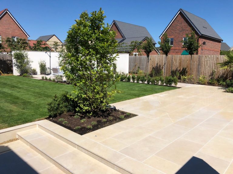 New Build Garden Makeover Jack Drewe Landscaping & Maintenance